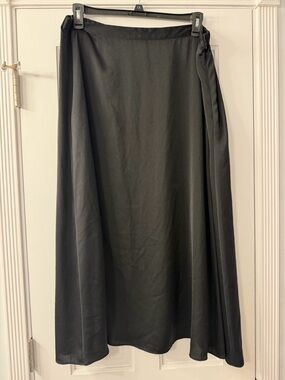 Investments Black Flowing Maxi Skirt